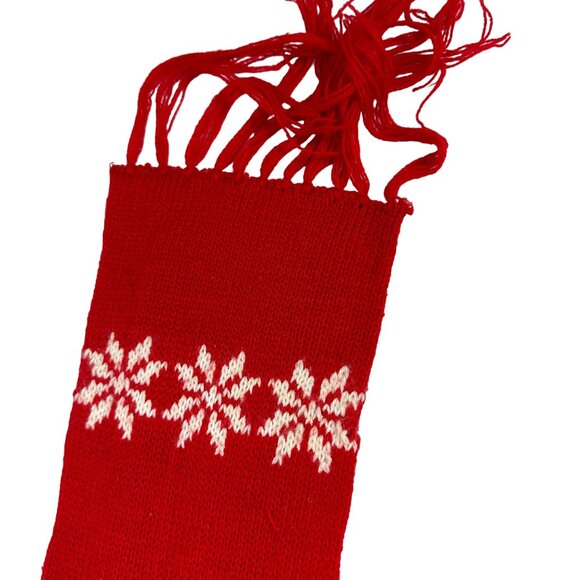 Women's Winter Snowflake Scarf with Tassels Red - Picture 3 of 3